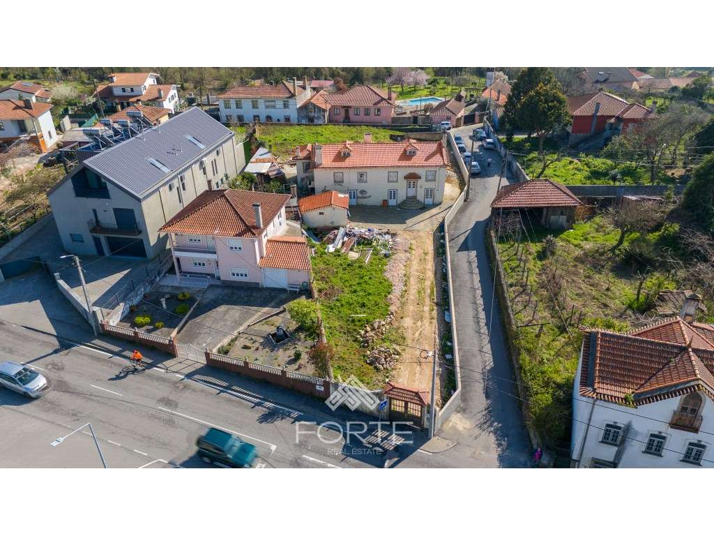 Moradia e Terreno para Venda em Oliveira de Azemeis-7