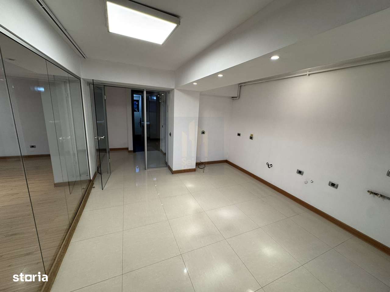 Spatiu de Birouri 130mp de Inchiriat in zona *Unirii* - Imagine principală: 4/20