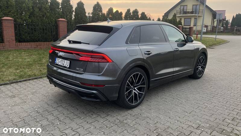 Audi Q8 - 5