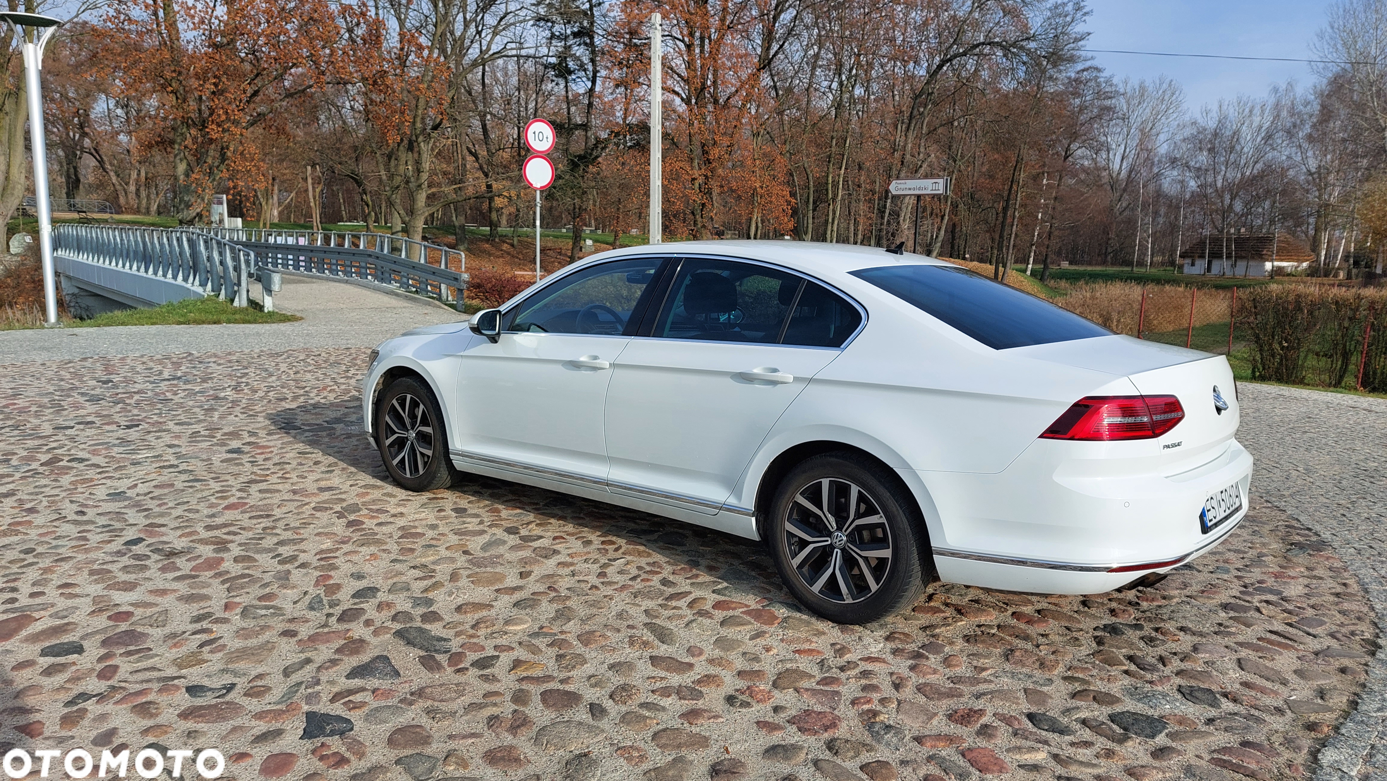 Volkswagen Passat 1.8 TSI BMT Highline - 8