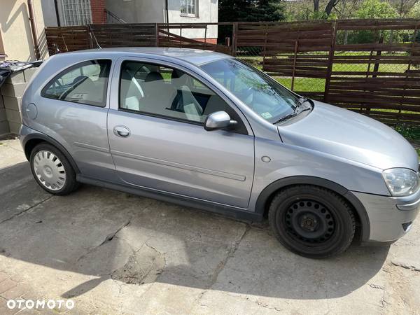 Opel Corsa 1.0 12V Cosmo - 5