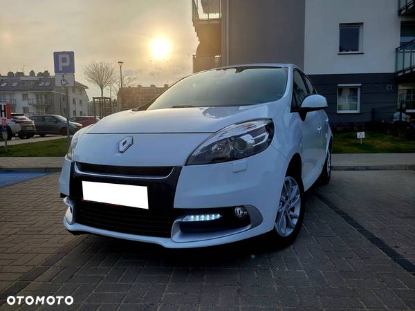 Renault Scenic 1.6 16V TomTom Edition - 2