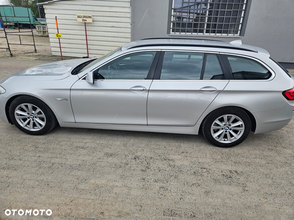 BMW Seria 5 530d Touring - 8