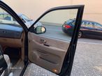 Kia Carnival 2.9 CRDi EX Confort - 21