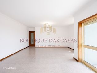 Excelente T3 Canelas - 129 m2 - Vista Mar