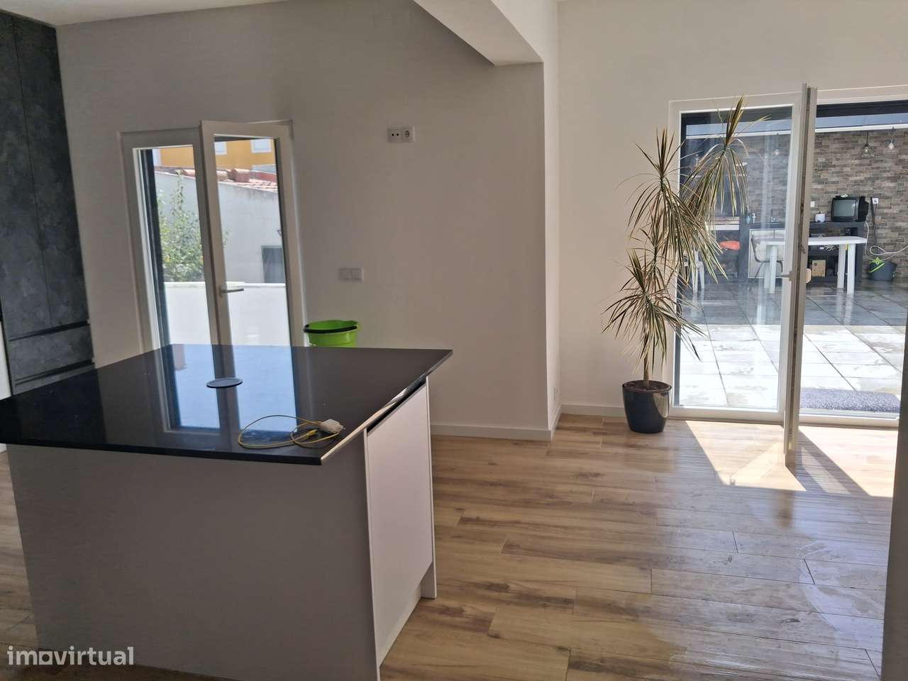 Quarto com mobília e Internet em Loures - Grande imagem: 4/10