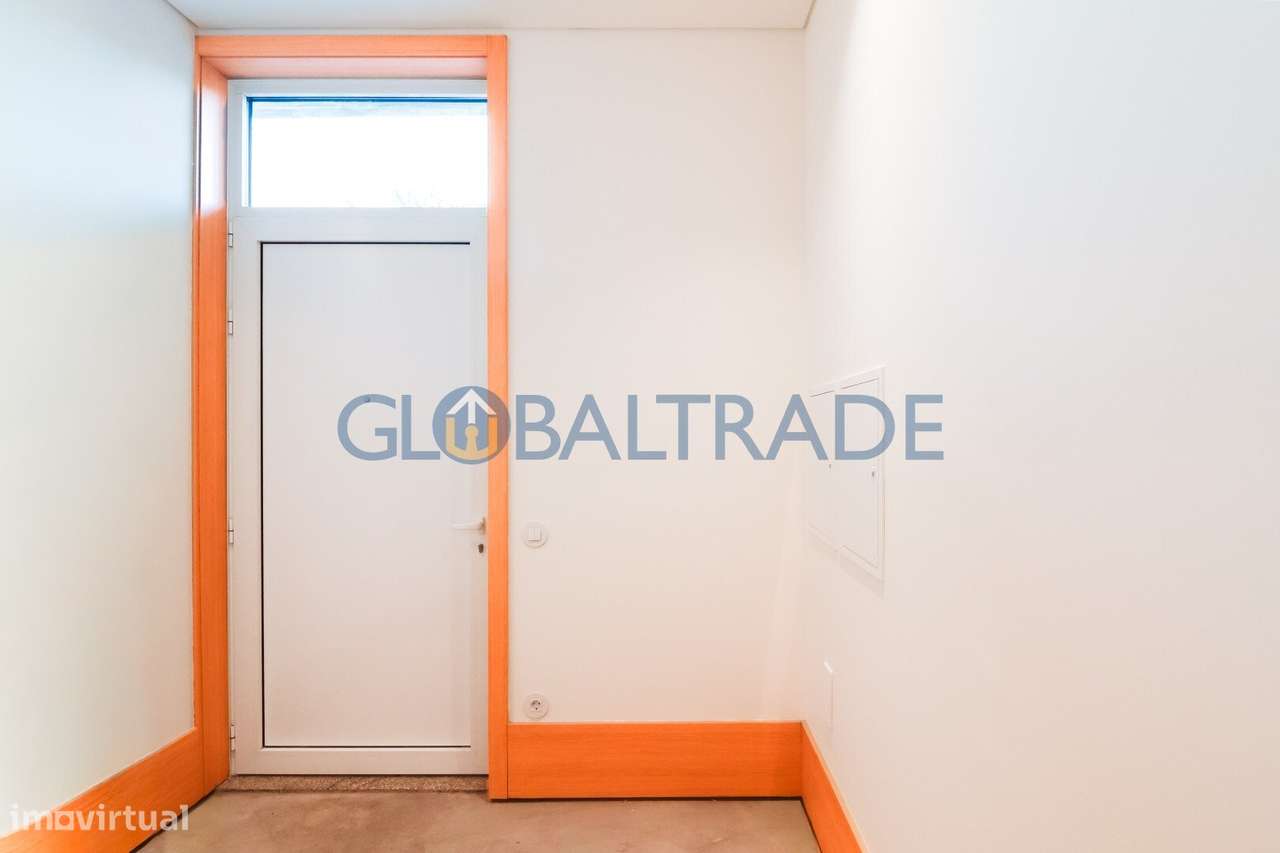 Apartamento T2 Renovado com Terraço em Fânzeres - Grande imagem: 3/60