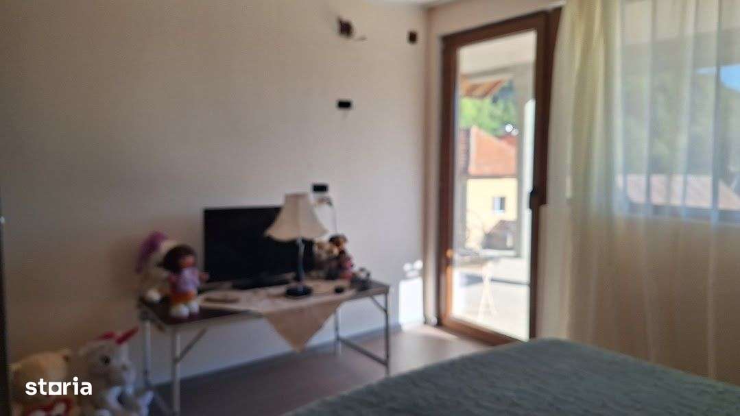 Casa de Vanzare Corbeni- Oestii- Arges-15