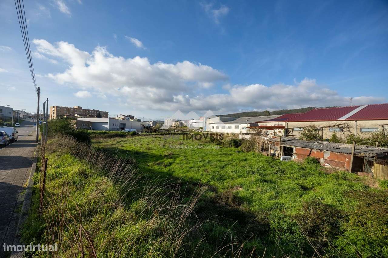 Terreno para Construção | 2.865 m² | Centro de Valongo | Potencial con - Grande imagem: 5/12