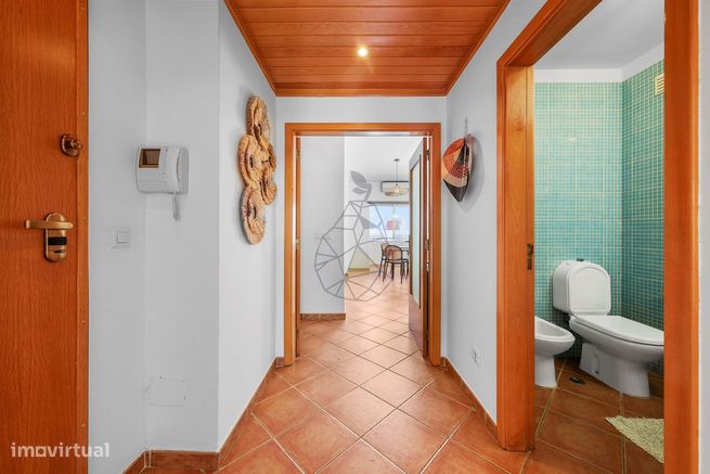 Apartamento com 1 Quarto  na Urbanização Horta da Raminha  em Portimão-11