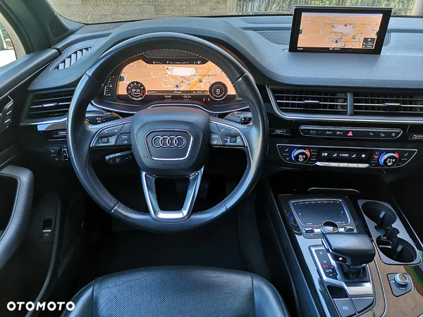 Audi Q7 3.0 TFSI Quattro Tiptronic - 17