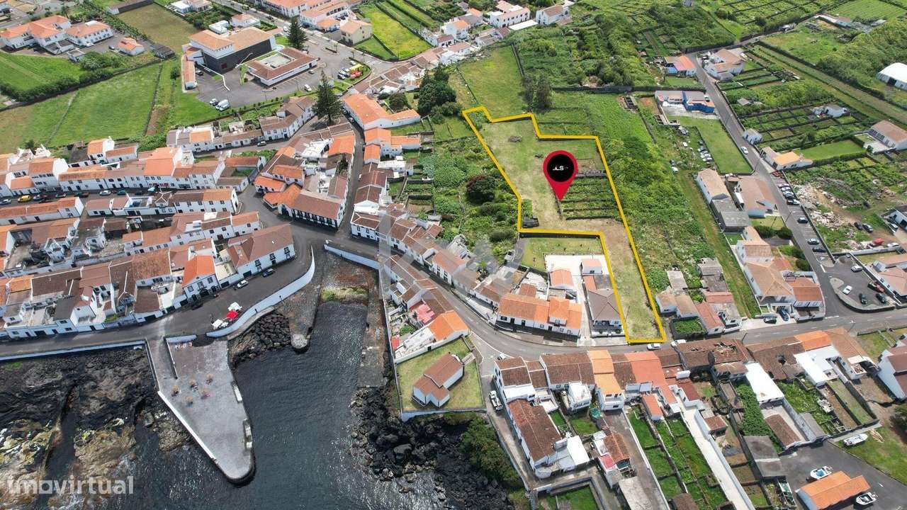 Terreno com 4598m2 com Projecto Aprovado, Ilha da Graciosa, Açores - Grande imagem: 2/15