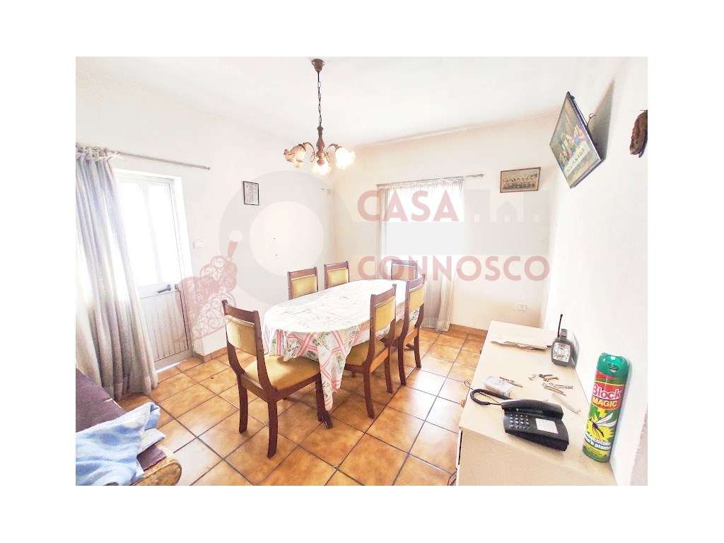 Moradia M4 com vistas fantásticas-5