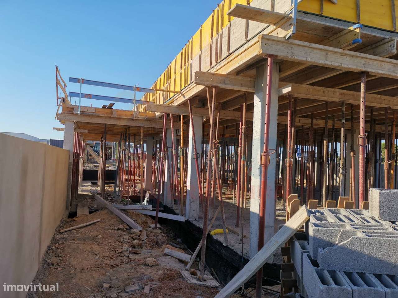 Moradia V4 Isolada - Térrea - Palmela - Pinhal Novo - Grande imagem: 4/8