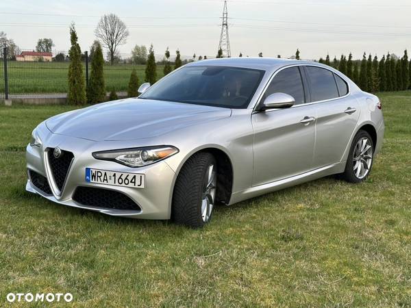 Alfa Romeo Giulia 2.0 Turbo 16V AT8-Q4 Sprint - 10