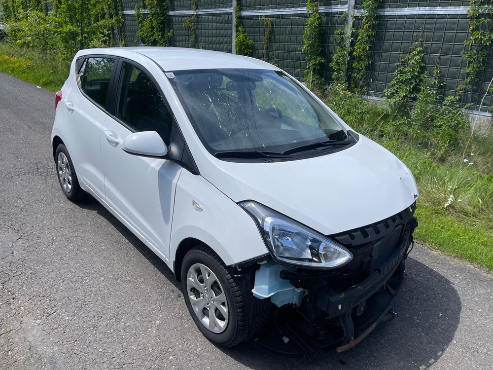 Hyundai i10 II (2013-2019) 1.0 blue Trend 2015