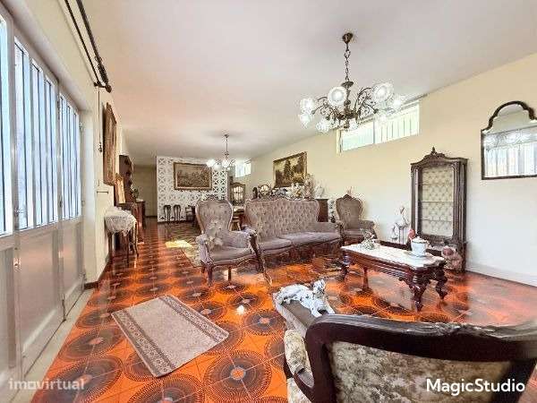 Moradia T7 | Elevador | Box 6 Carros | Jardim | 600m2 | Gondomar - Grande imagem: 5/44