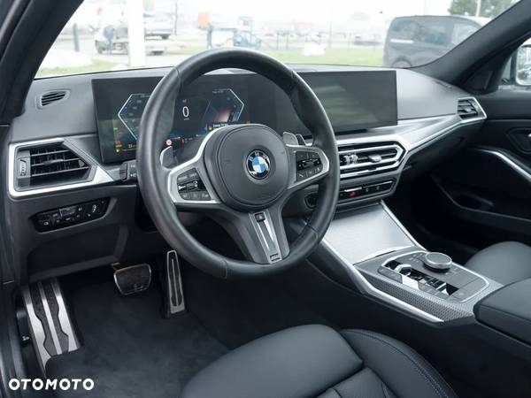 BMW Seria 3 320i M Sport - 5
