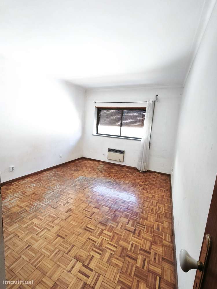 Moradia Geminada T4 - Grande imagem: 3/17