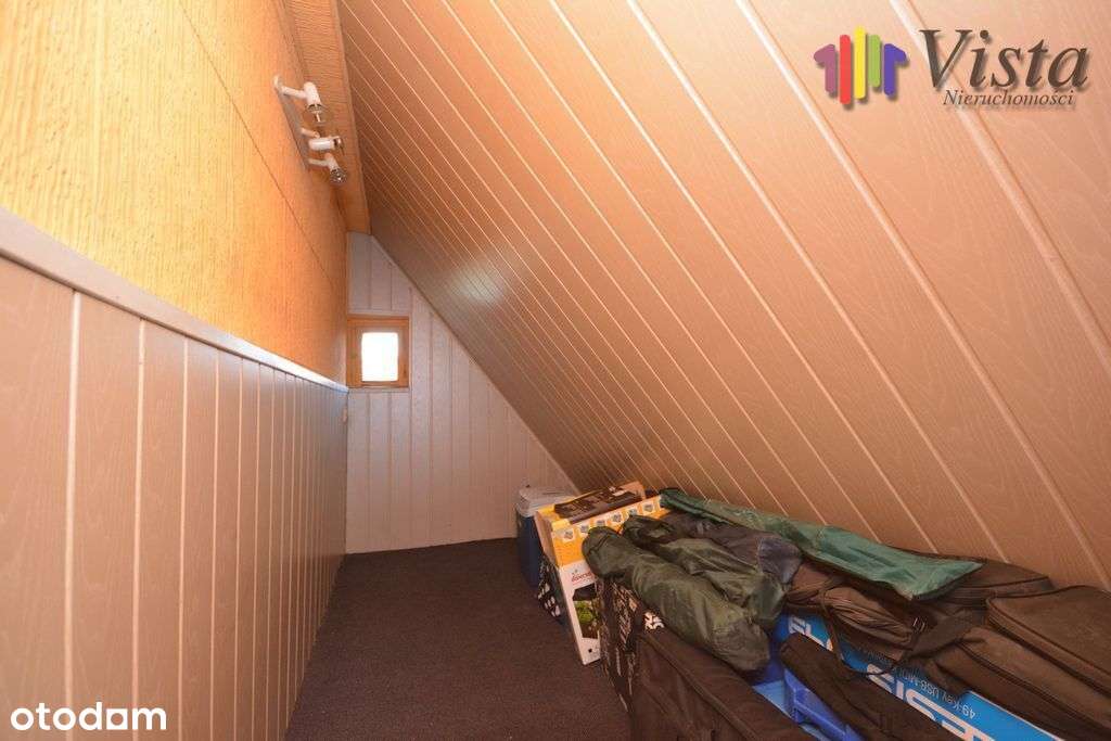 Bliźniak w spokojnym miejscu-11