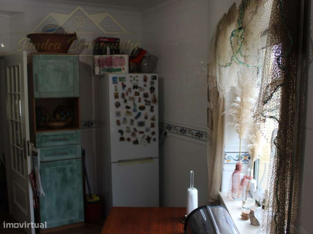 Apartamento T2 com garagem a 10min da praia-18