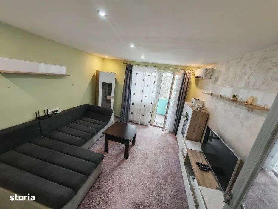 Dambu Pietros - Vanzare apartament 3 camere - Str. Ion Buteanu - Imagine principală: 2/7