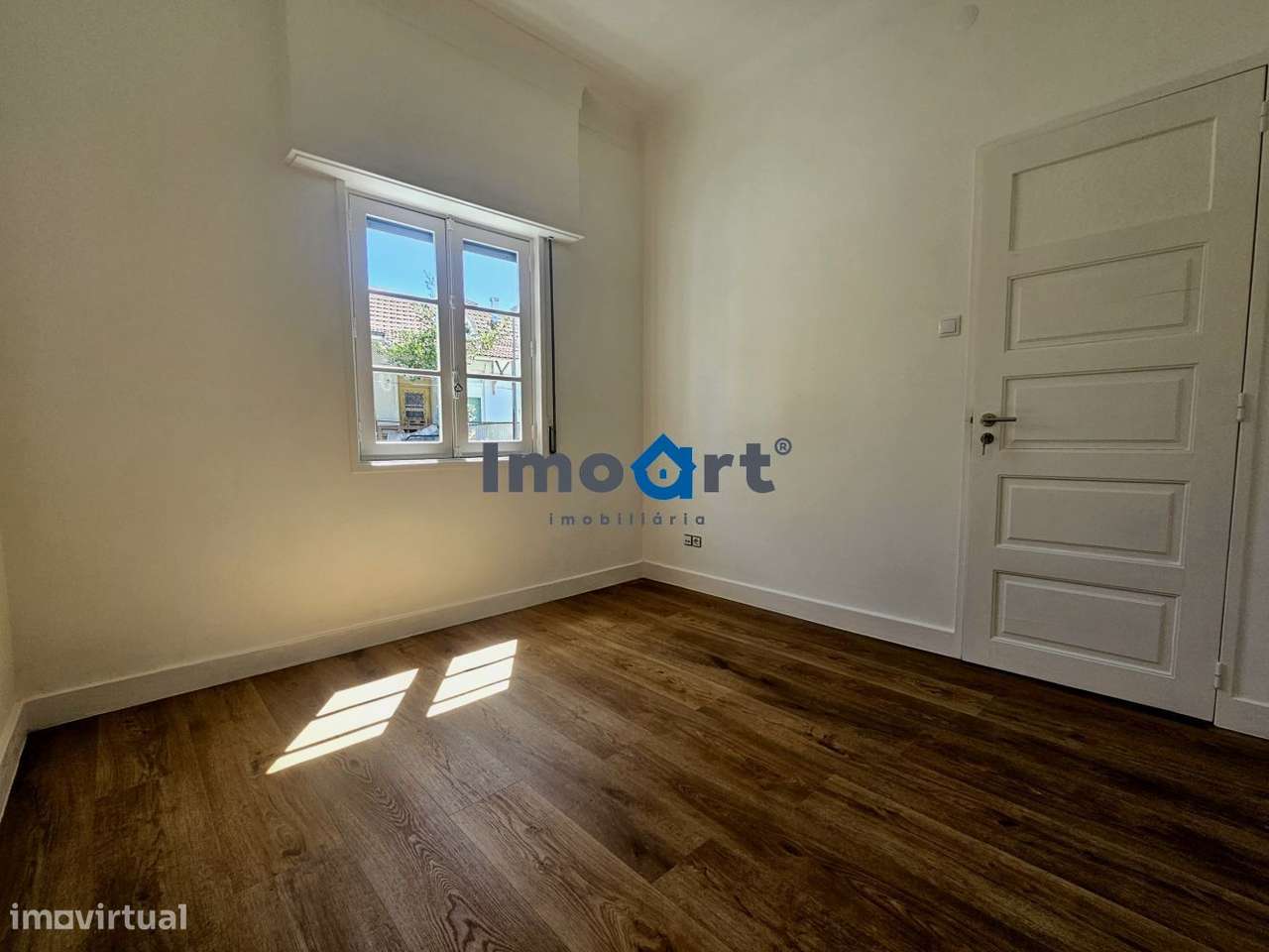 Fantástica moradia Bi-familiar em Ramalde, Porto!!!-8