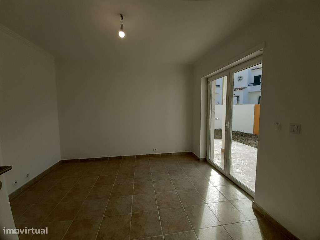 Moradia V3+1 c/vista mar na Ericeira-27