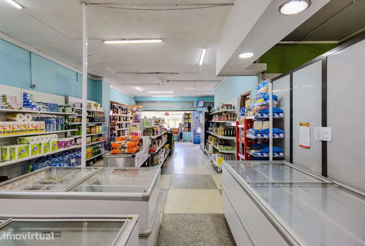 TRESPASSE de Estabelecimento Comercial (Mercearia) em Valbom, Gondomar - Grande imagem: 4/14