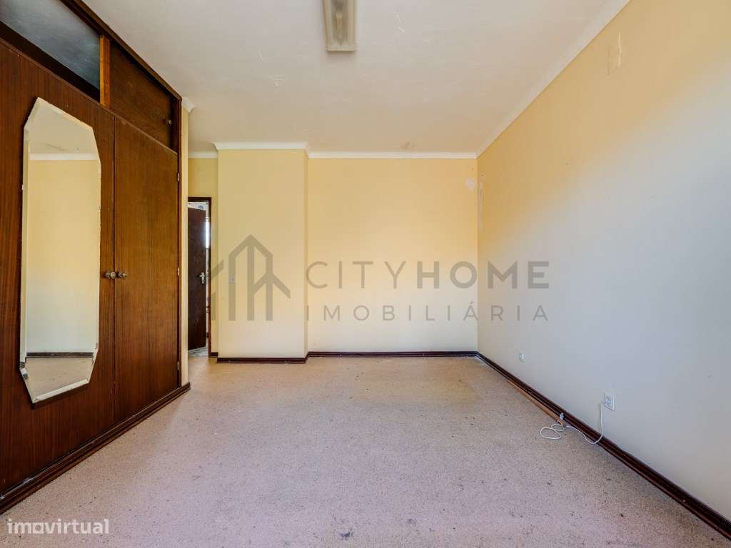 Moradia T4 isolada com terreno de grande dimensão entre Portimão e ...-28
