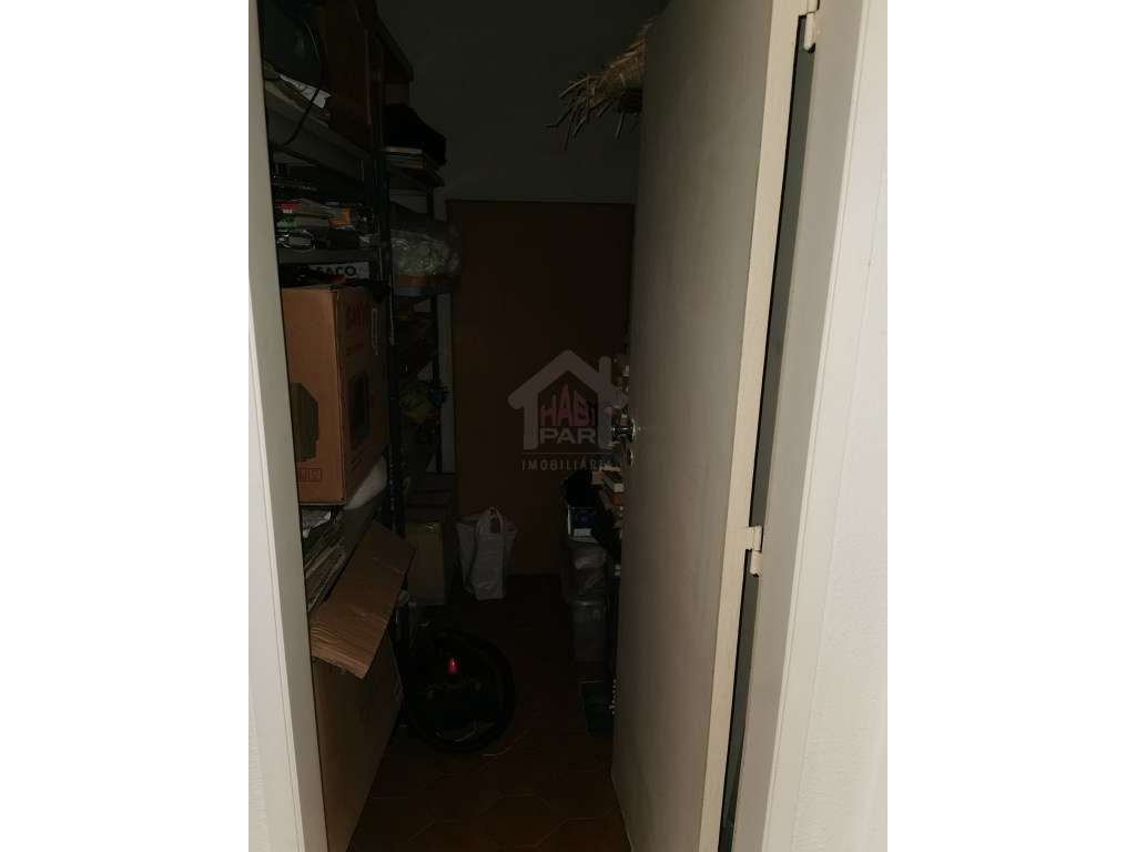 Excelente Andar Moradia ,Com Logradouro-22