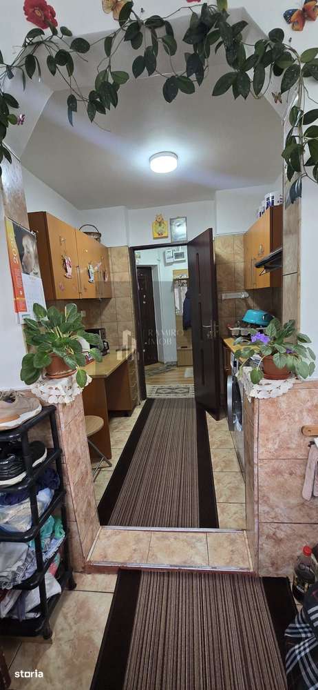 Apartament 2 camere zona Titan decomandat etaj 1