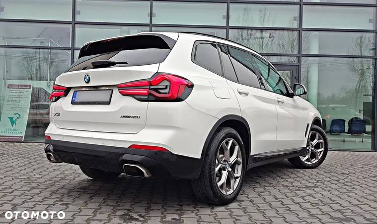 BMW X3 xDrive30i GPF Luxury Line sport - 7