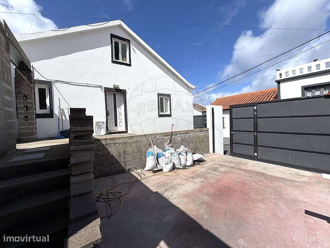 Moradia T2 para venda-3