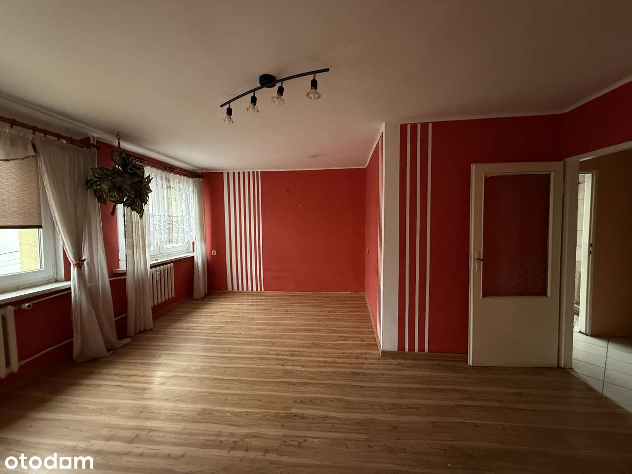 Dwa pokoje lub kawalerka - idealne na start lub pod wynajem - Centrum-0