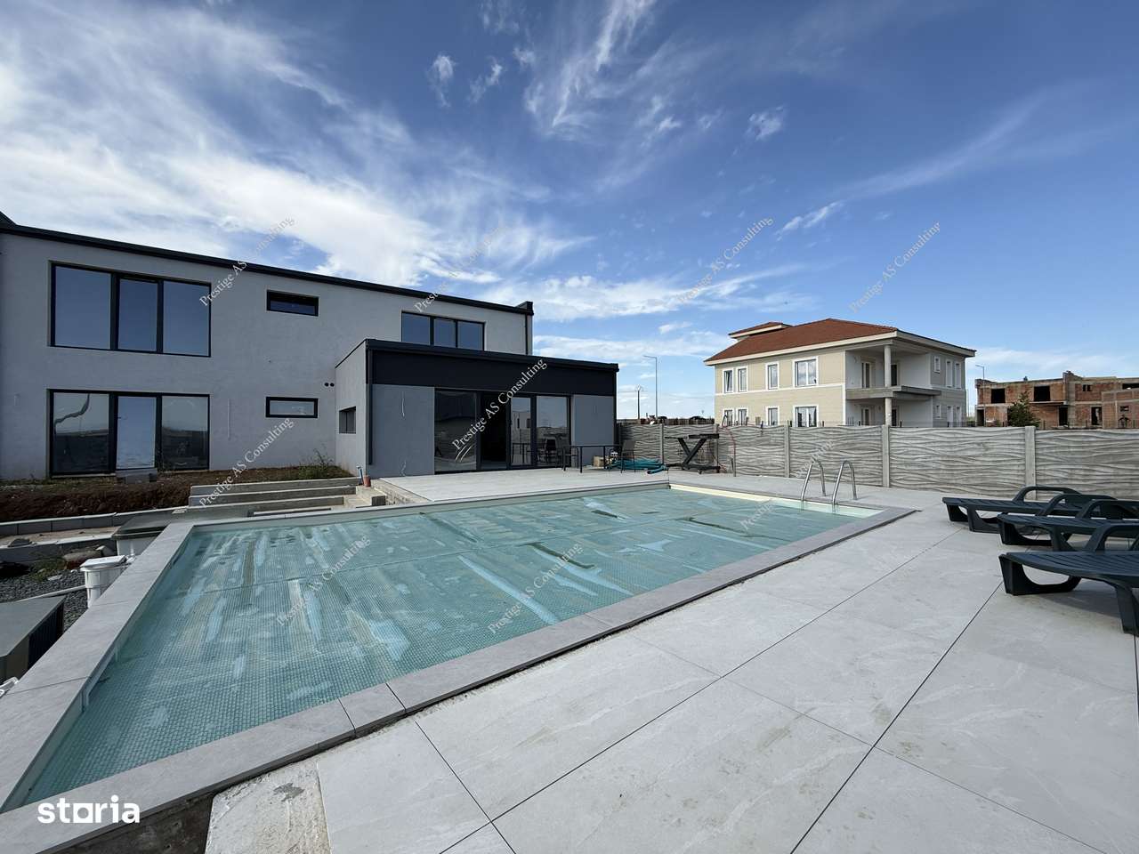 Vila moderna cu structura metalica, tehnologie NZEB si piscina | Giarm-2
