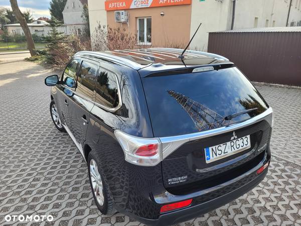 Mitsubishi Outlander 2.0 2WD Active - 10