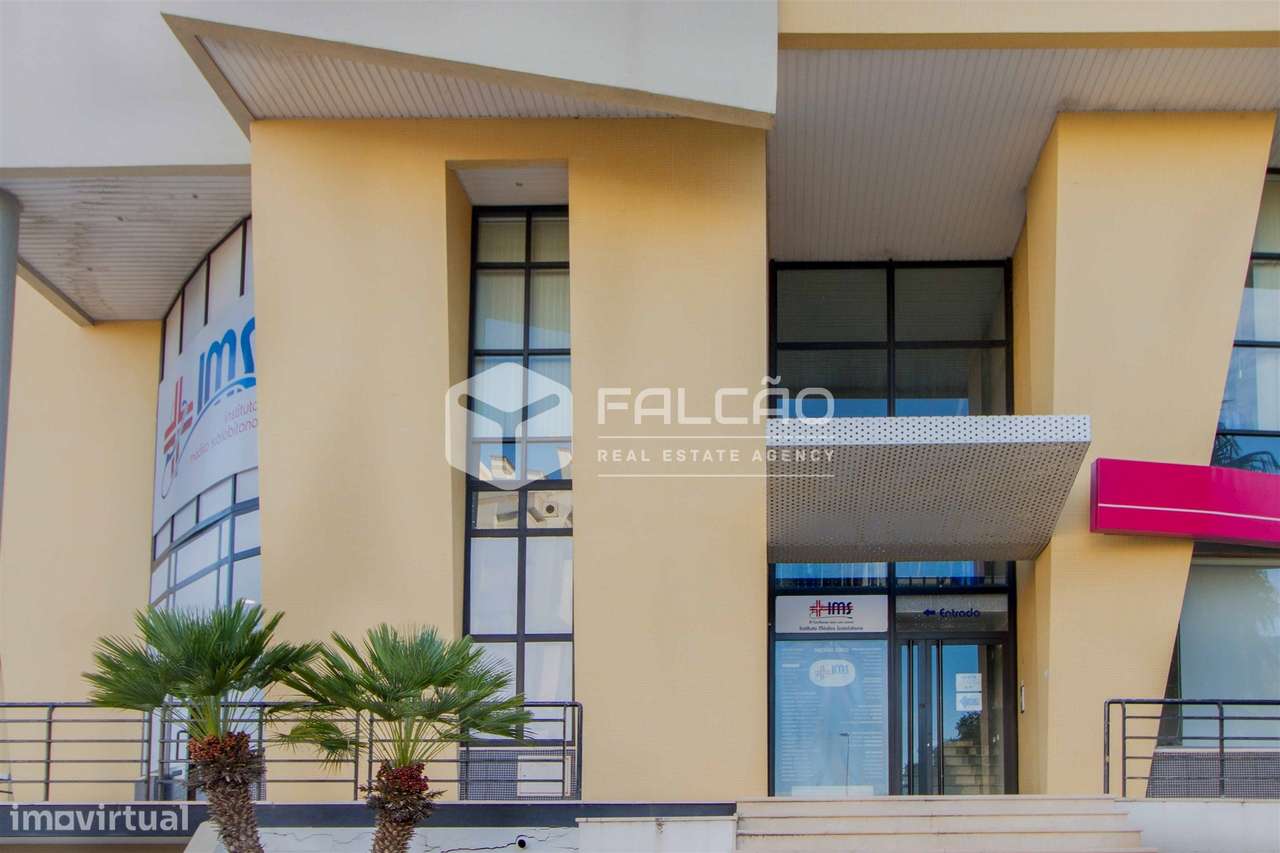 Espaço Comercial em Santarém. Oportunidade Única! - Grande imagem: 4/47