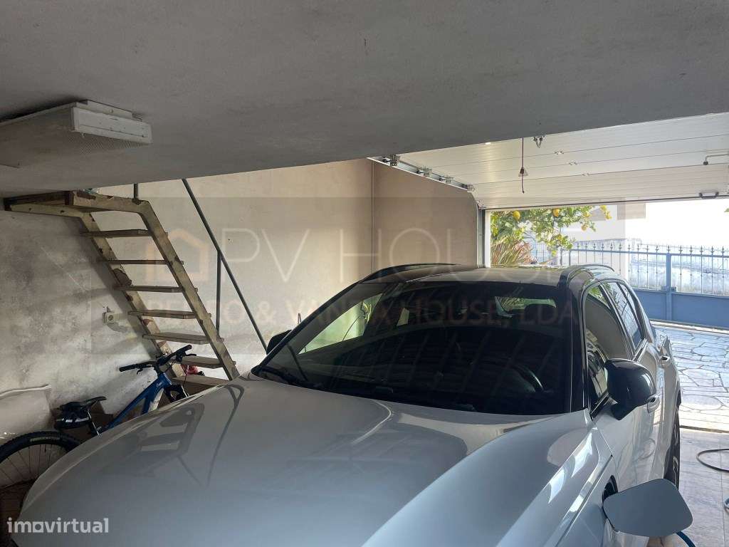 Moradia T3 Renovada na Várzea de Sintra - Charme, Conforto e Vista ...-50