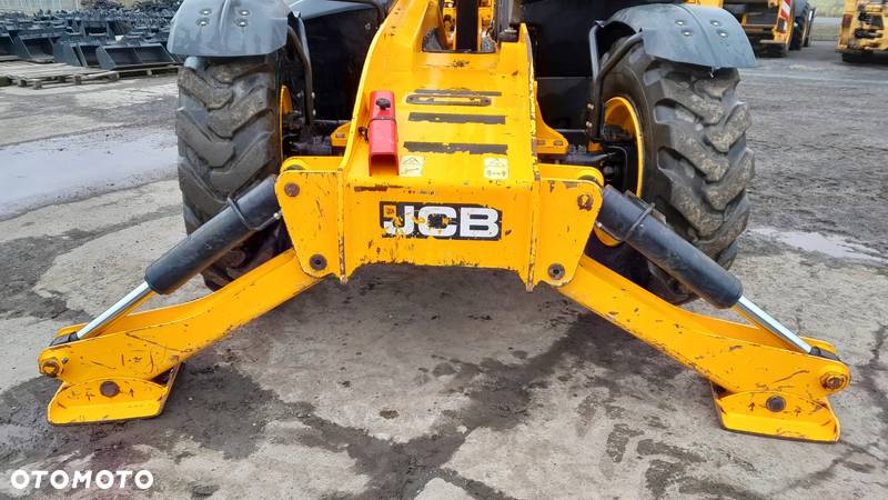 JCB 540-140 2019R - 11