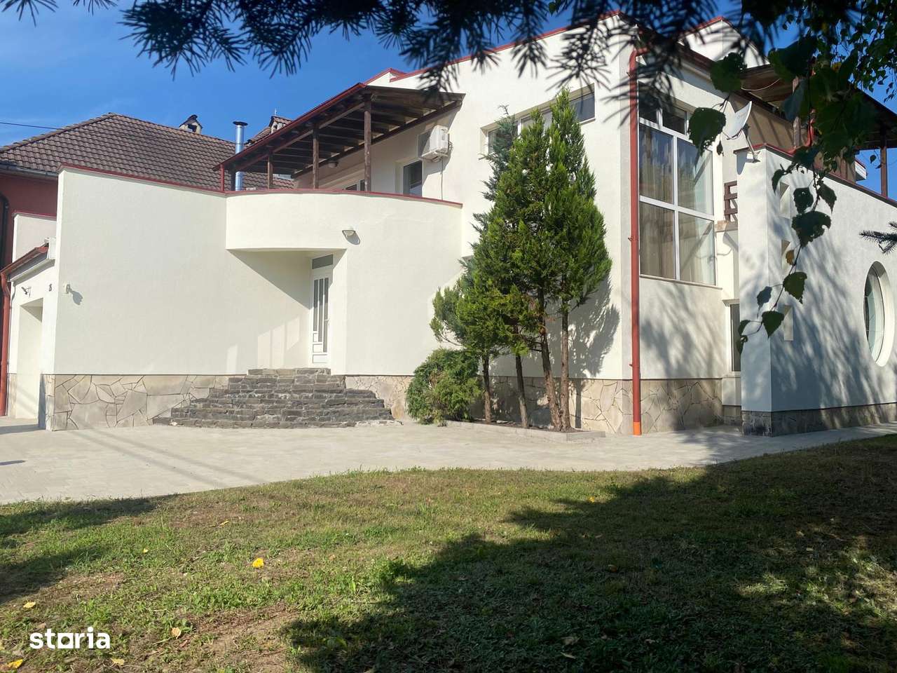 Casa zona  Calea Moldovei-1