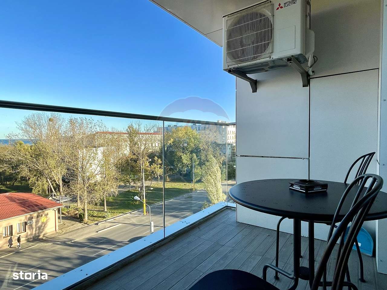 Studio de lux cu vedere la lac și la mare in Mamaia loc de parcare - Imagine principală: 1/7