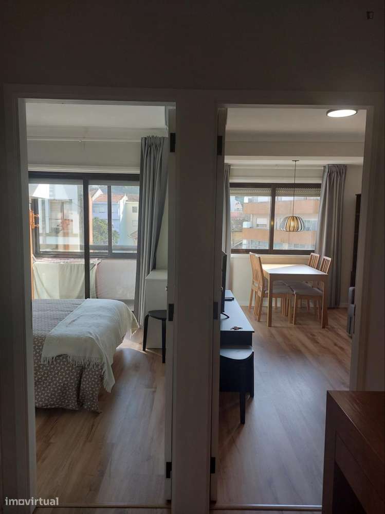 Apartamento com 1 quartos - localizado em Santo Ildefonso Porto - Grande imagem: 3/6