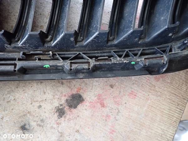 SKODA OCTAVIA III LIFT GRILL ATRAPA 5E0853653A - 3