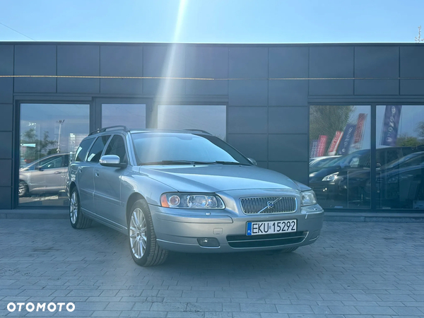 Volvo V70 2.4D Momentum - 3