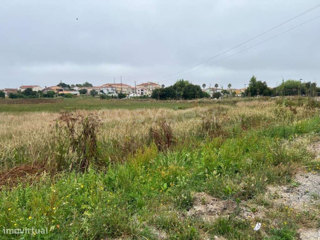 Terreno de construção com Moradia para recuperar - Grande imagem: 4/12