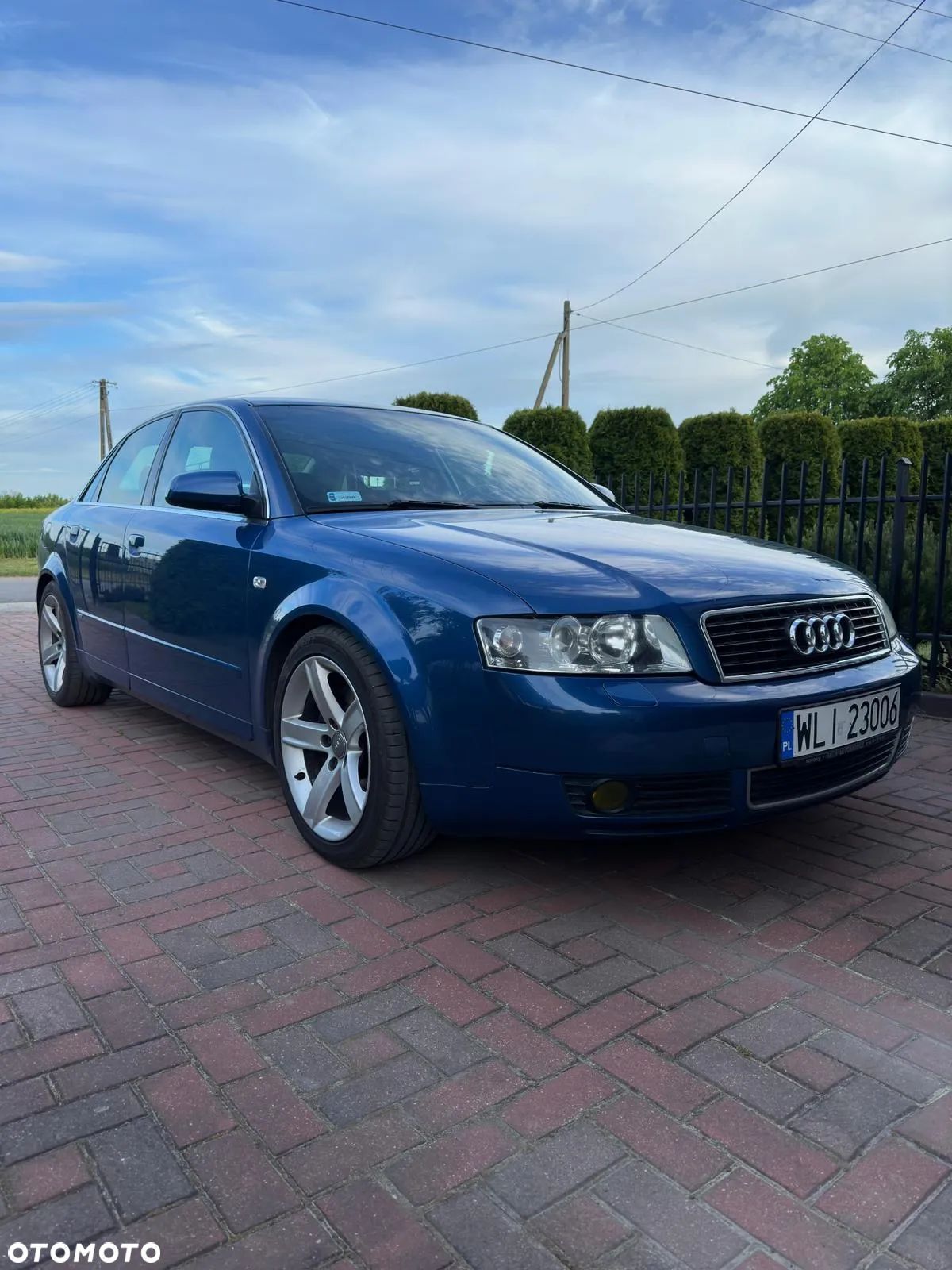 Audi A4 Avant 2.0 FSI - 1