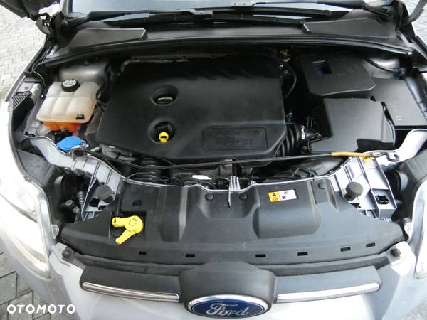 Ford Focus 1.6 TDCi DPF Champions Edition - 25