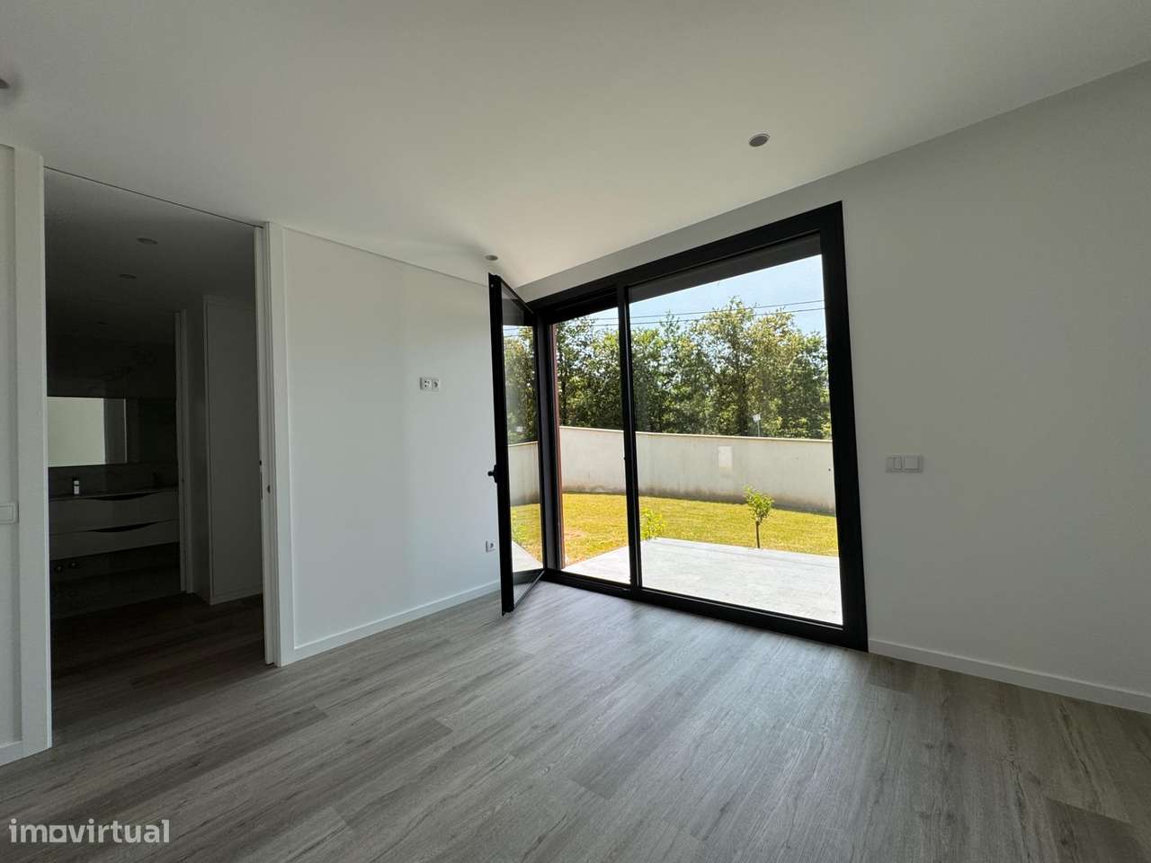 Moradia nova, individual, térrea, pronta para entrega.-57