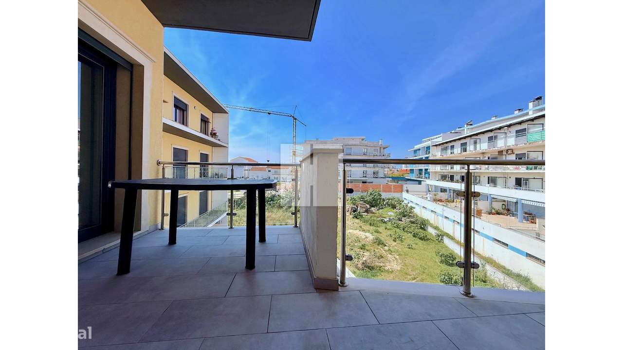 Apartamento T3 c/ Garagem Dupla-30